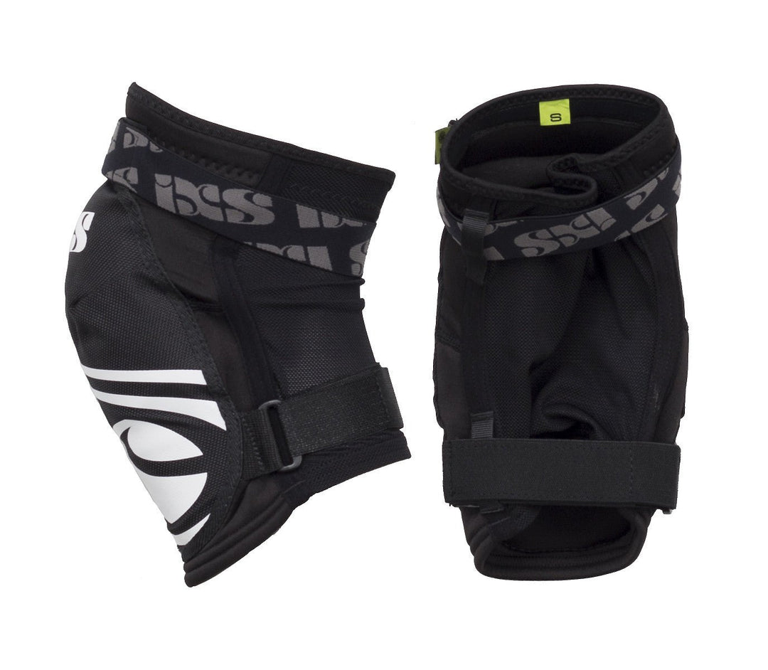 iXS Hack EVO Knee Pads Youth Small Black