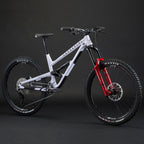 2027 Commencal Clash Marzo Pure White MTB