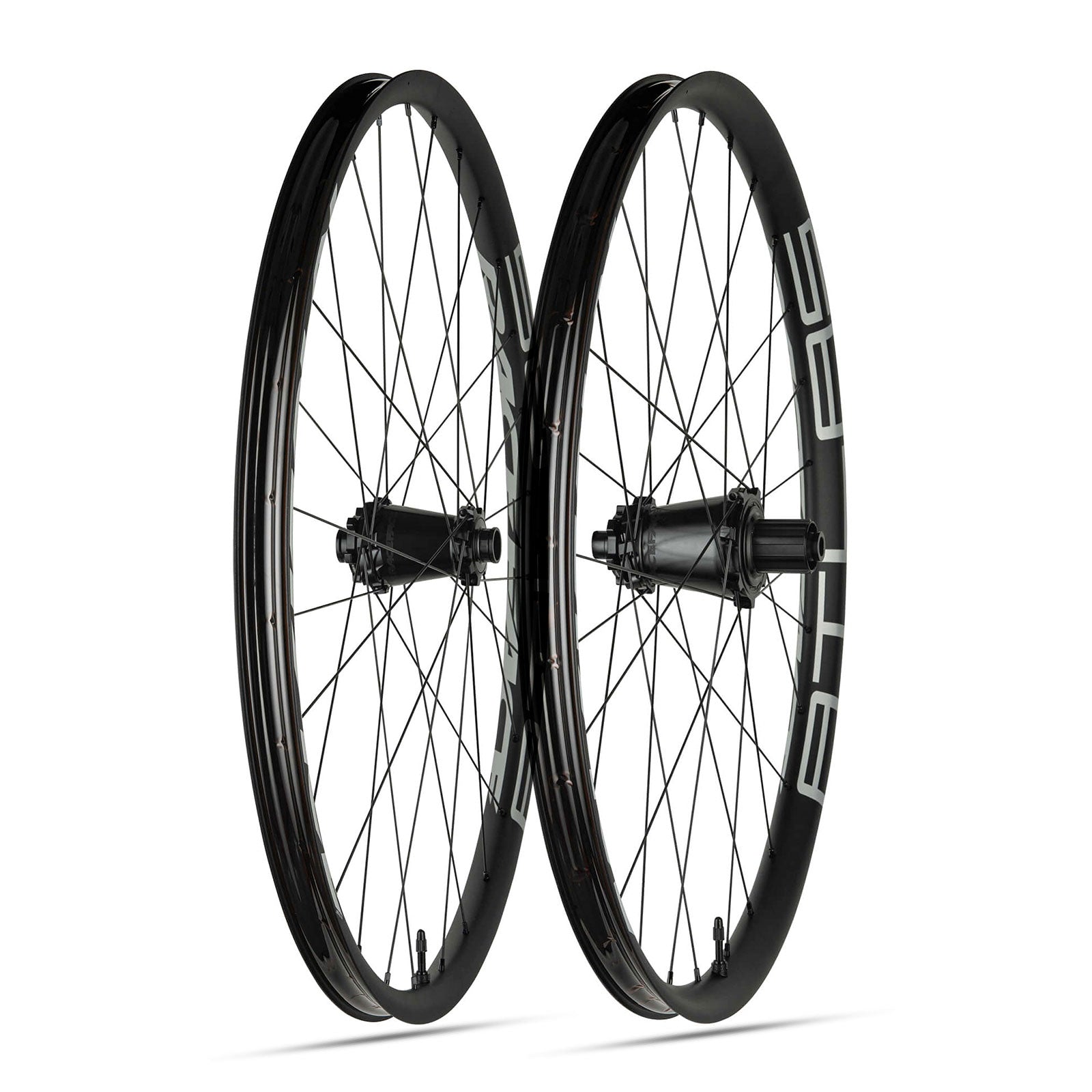 Industry Nine/RaceFace 29" ARC 30 Offset/XD Boost 6 Bolt Disc Wheelset