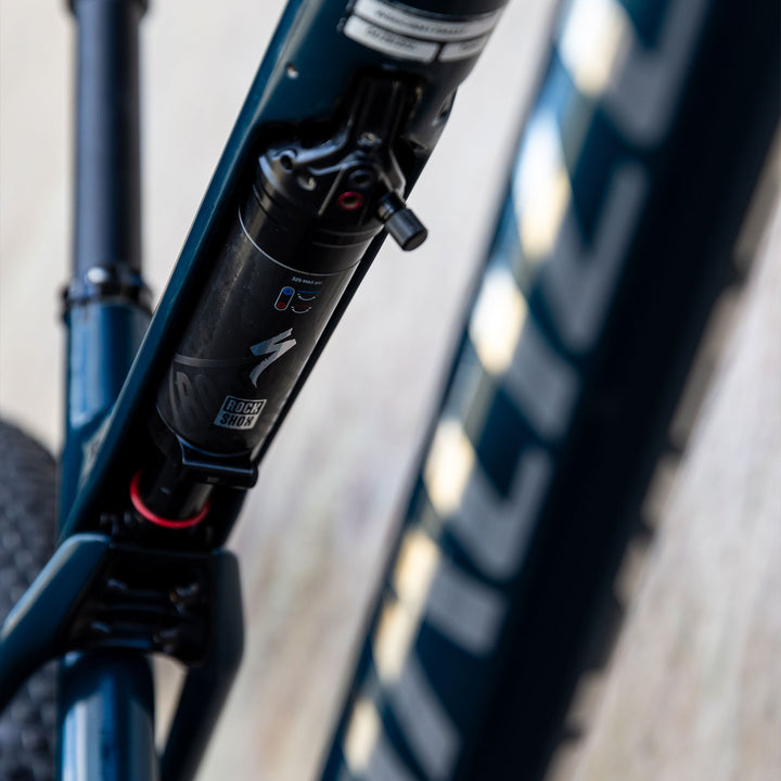2024 Specialized Epic World Cup Pro Gloss Deep Lake Metallic/Chrome EX-DEMO L