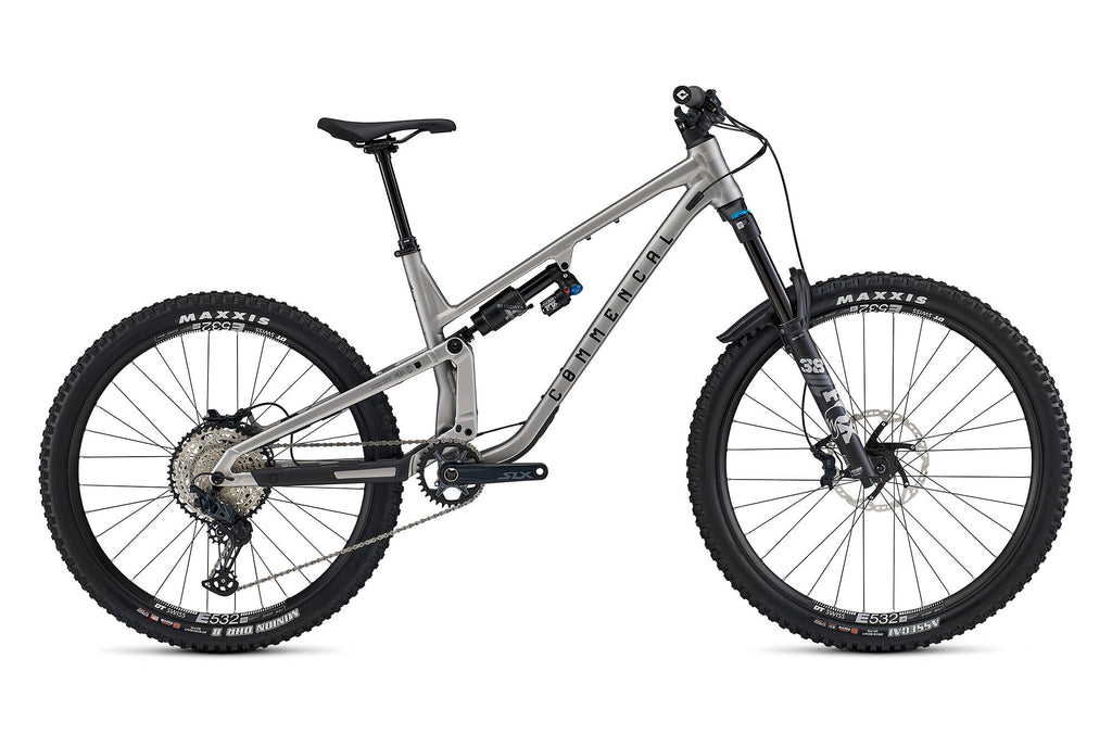 2026 Commencal Meta SX V5 Essential Silver XL